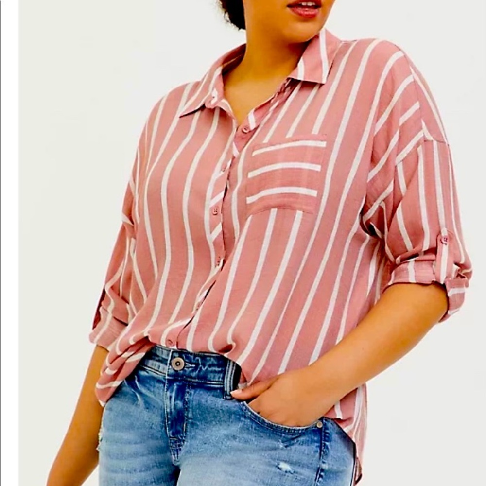 TORRID NWT DUSTY PINK & WHITE STRIPE BUTTON FRONT TUNIC SHIRT